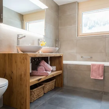 アパート Zer Milachra フィエッシュ